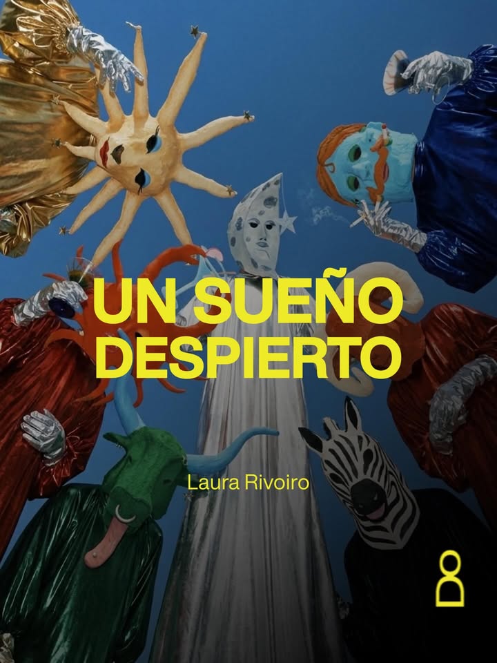 Estas imágenes construyen un universo doméstico completamente trastocado do...